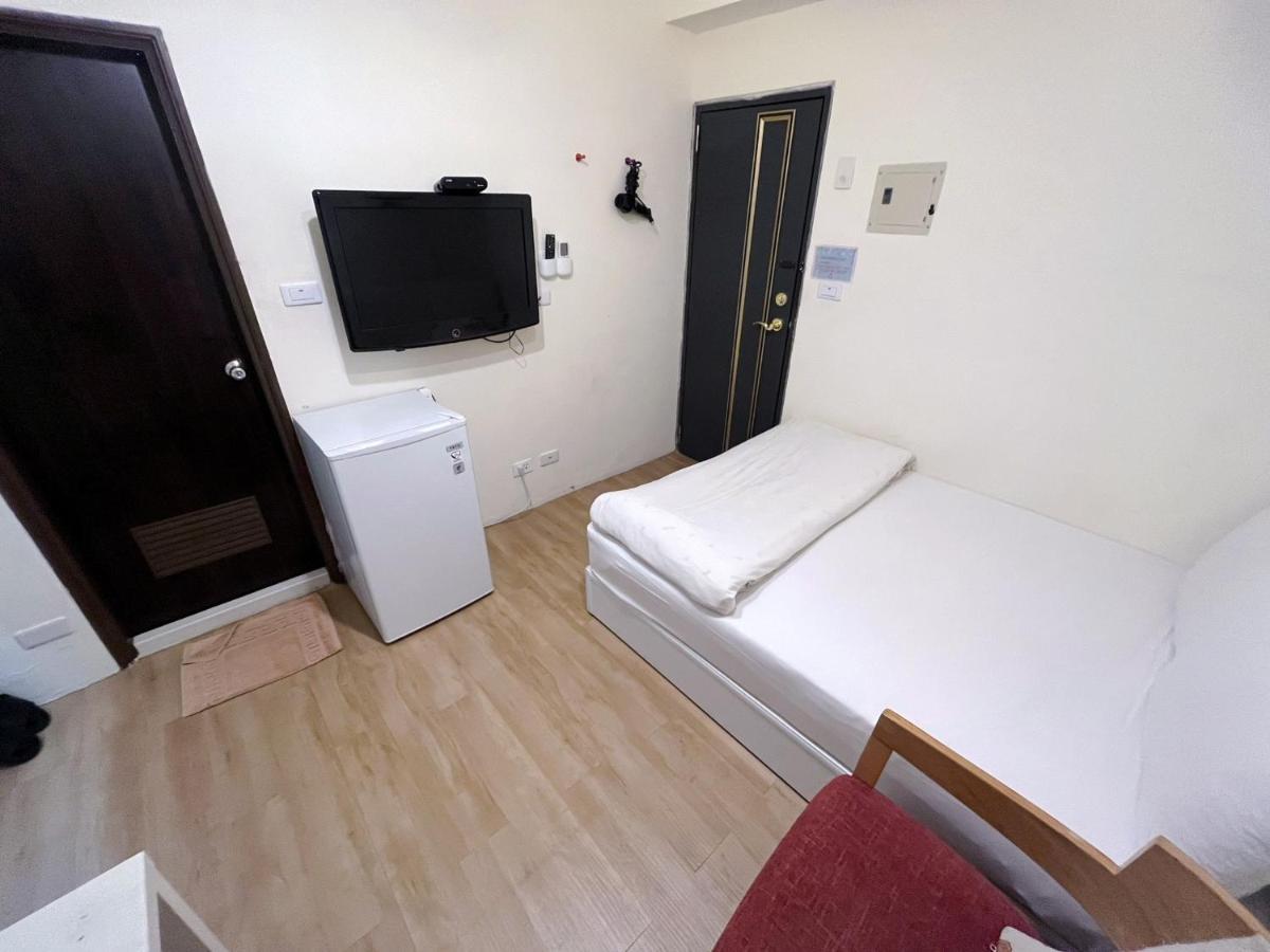 Fengchia Fun House Apartment Тайджун Екстериор снимка
