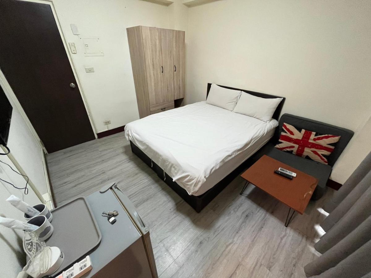 Fengchia Fun House Apartment Тайджун Екстериор снимка